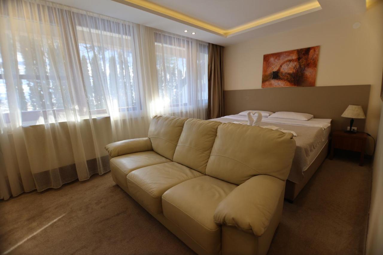 Hotel Happy Dimitrovgrad Exteriér fotografie