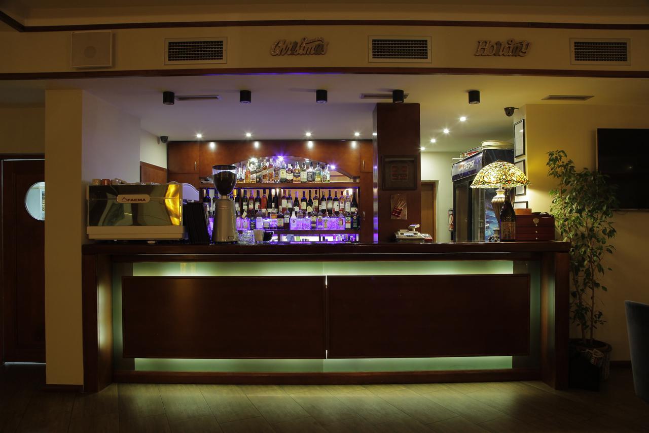 Hotel Happy Dimitrovgrad Exteriér fotografie